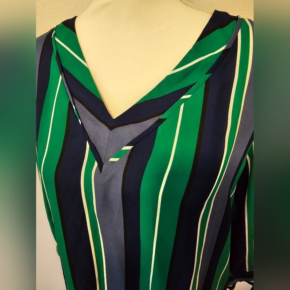 Worthington Green and Blue Striped Blouse Women's Size Large - Picture 6 of 8